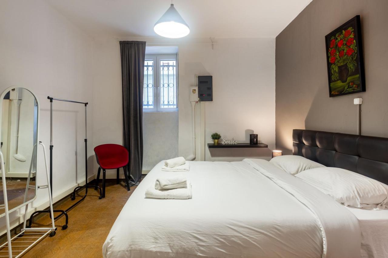 Charming Apartment In The Heart Of Plaka Афины Экстерьер фото